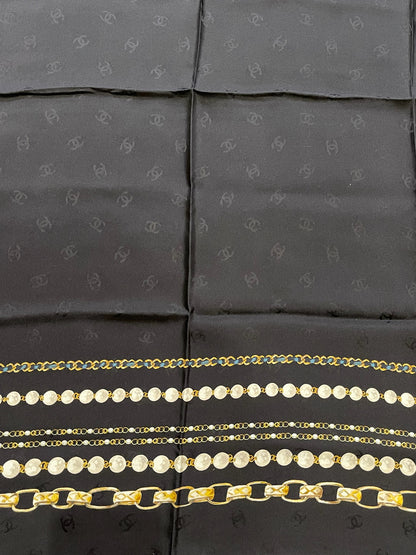 Foulard Chanel noir et bleu
