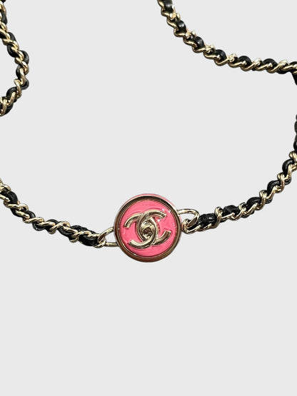 Collier Chanel chaine rose