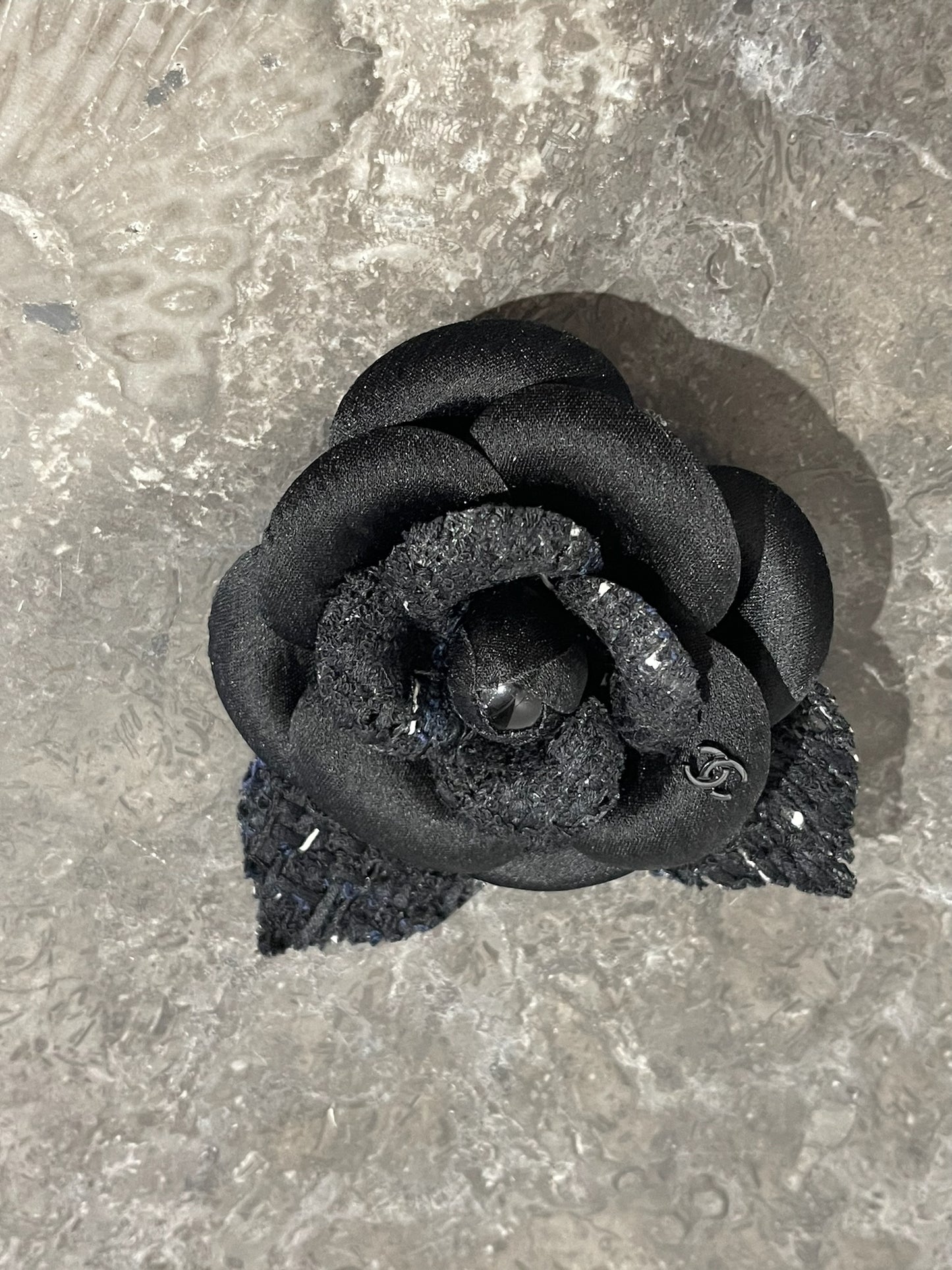 Broche Chanel Camélia