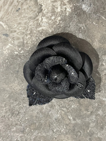 Broche Chanel Camélia