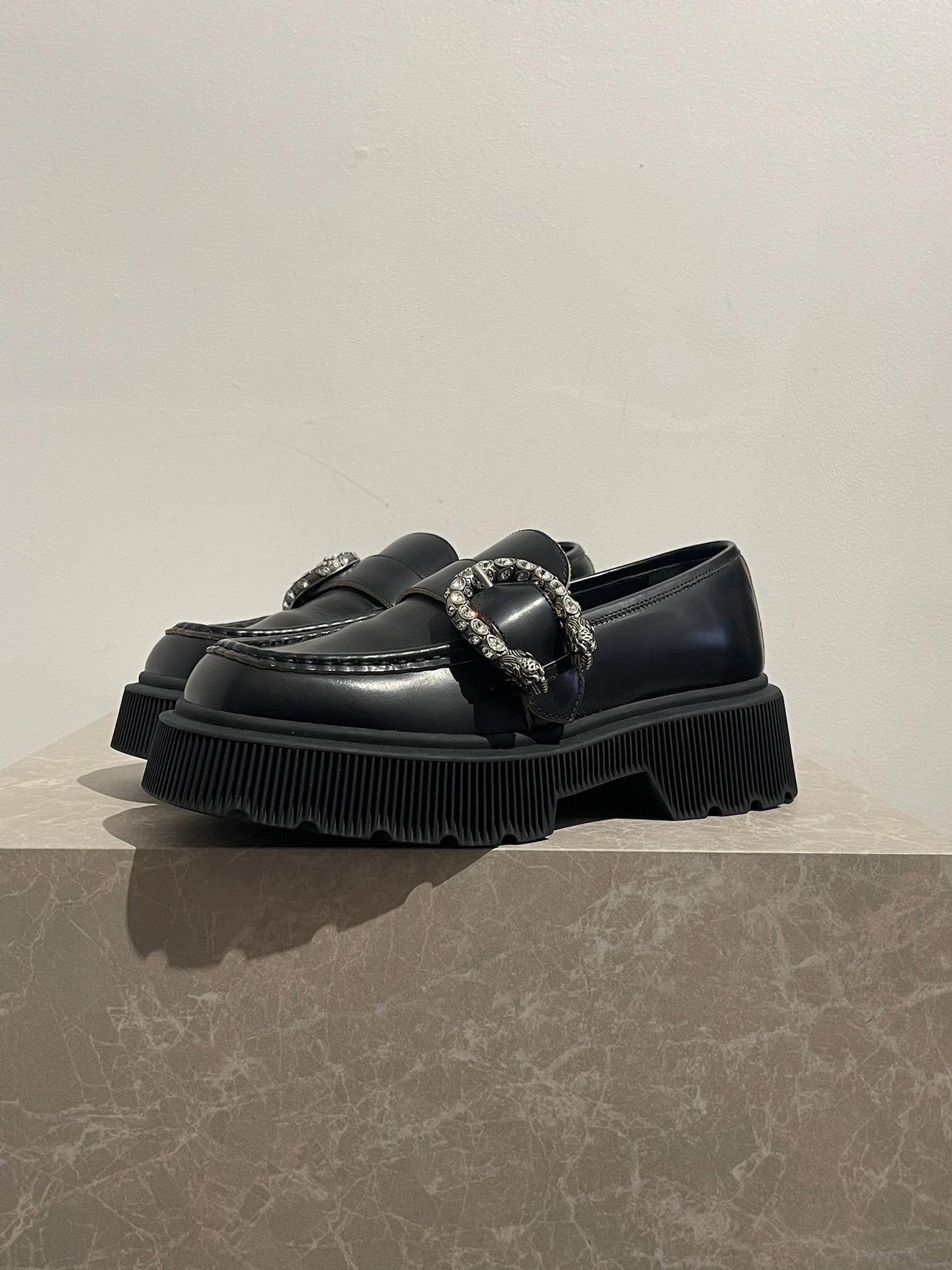 Mocassins Gucci noirs T.37