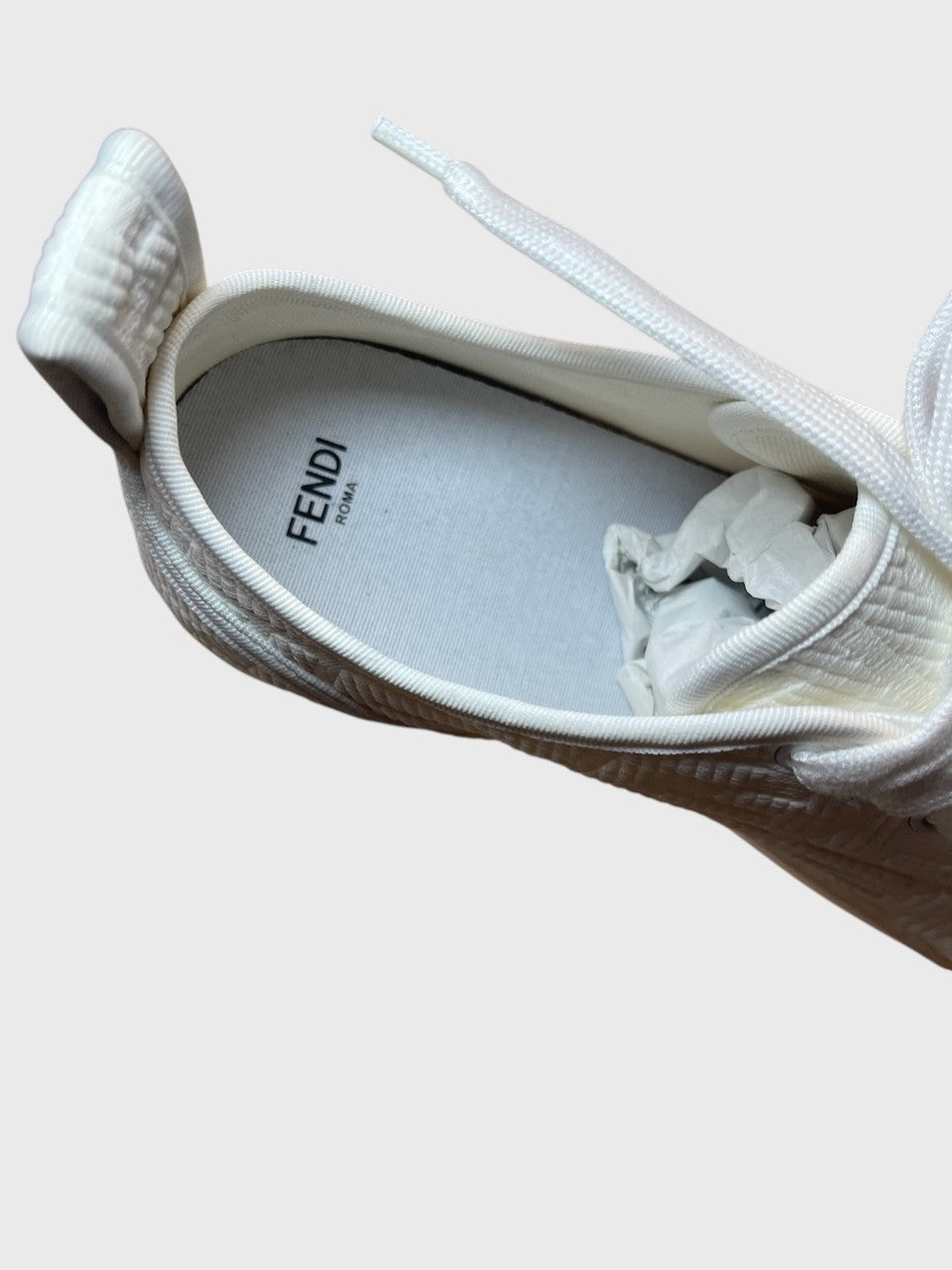 Baskets Fendi blanches T.42