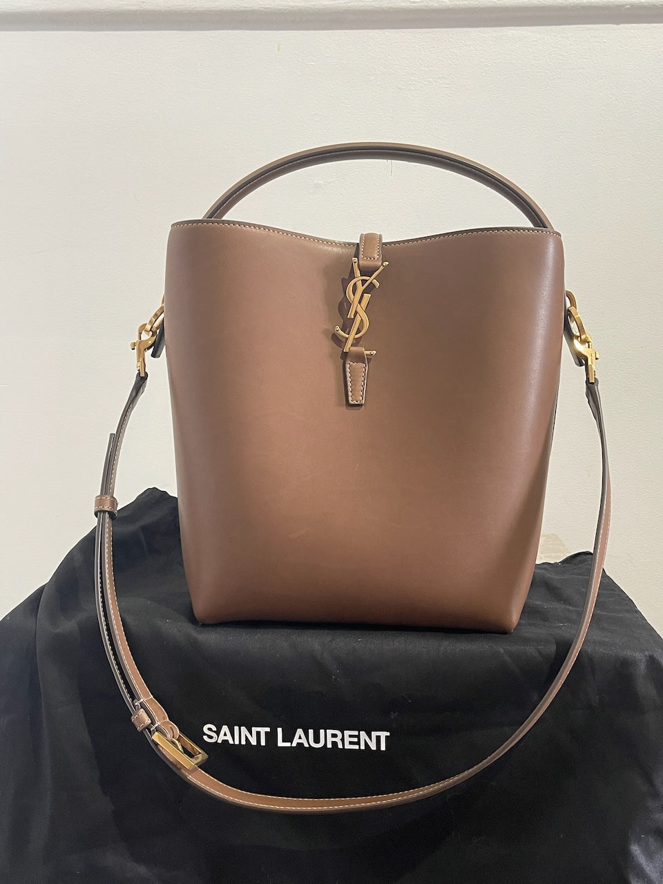 Sac Saint Laurent Le 37 Bucket NEUF