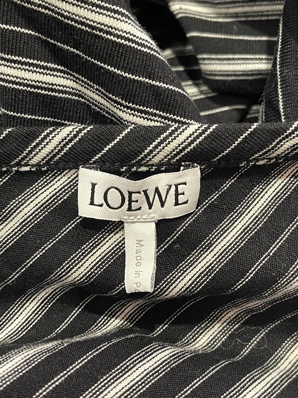 Robe Loewe noire T.S