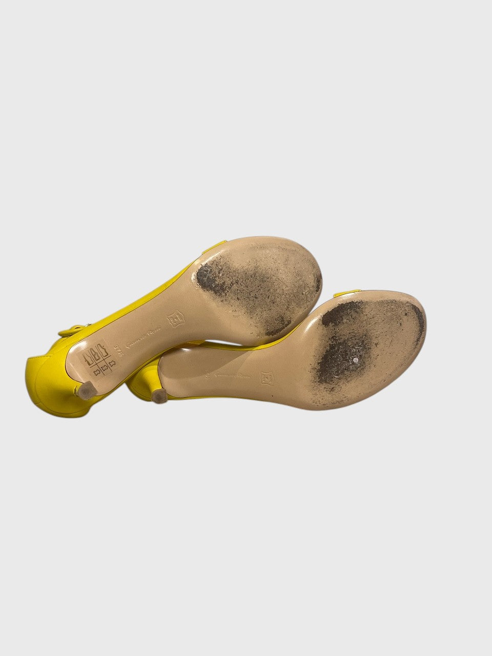 Sandales Gianvito Rossi jaune T.37,5