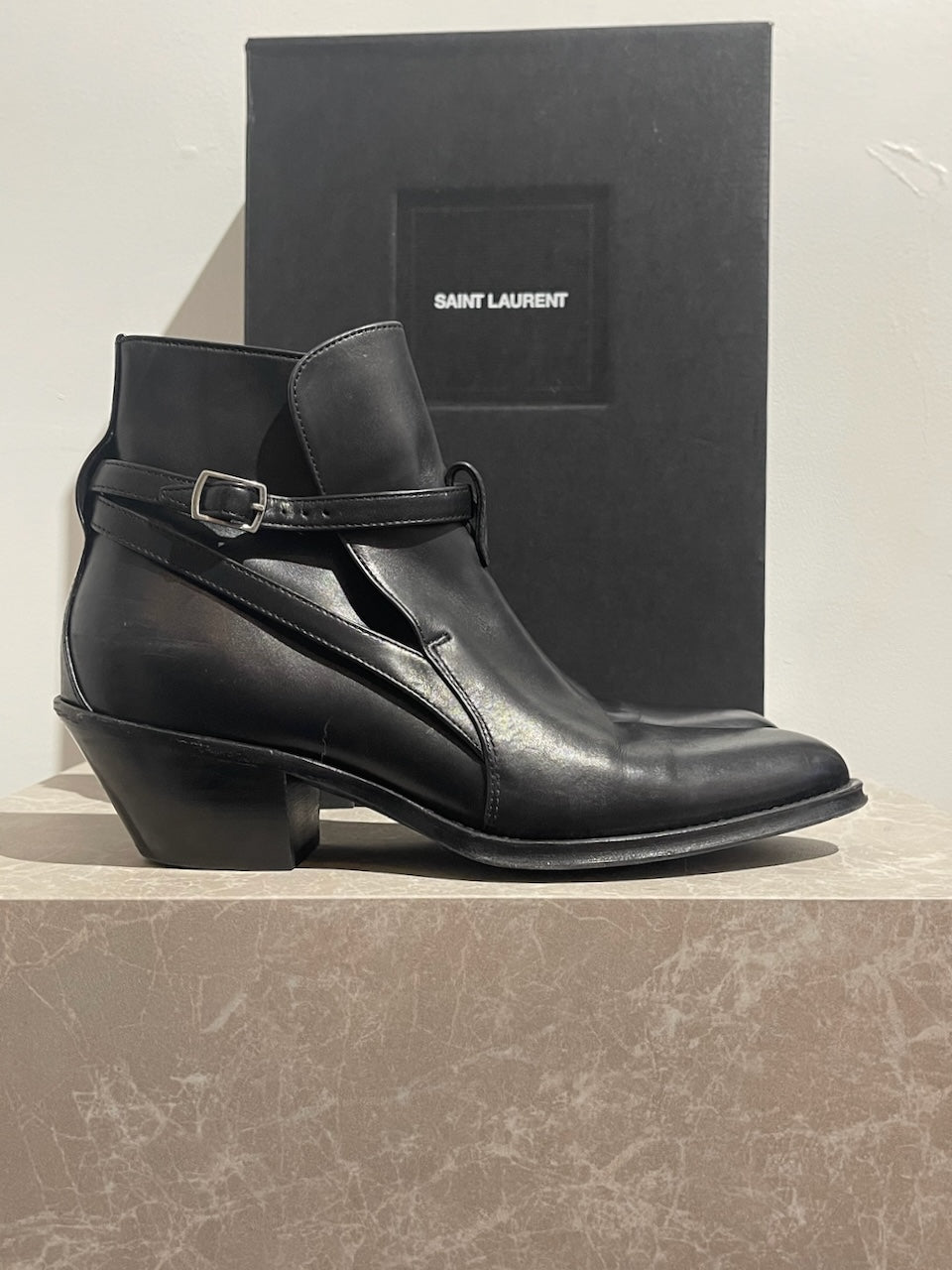 Bottines Saint Laurent noires T.39