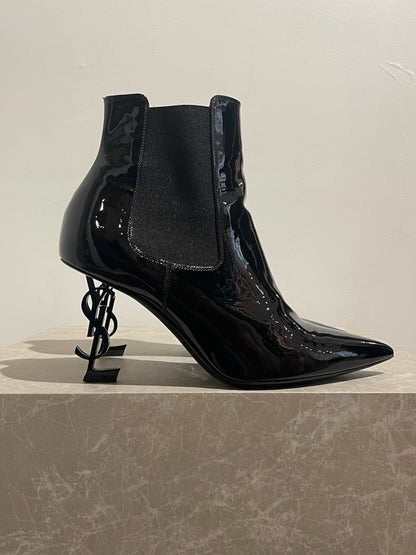 Bottines Saint Laurent Opyum T.39.5