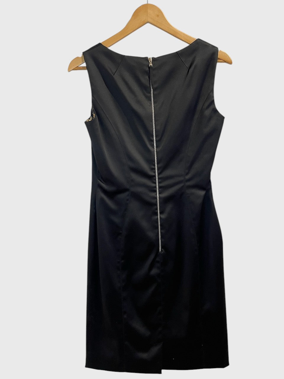 Robe Dolce & Gabbana noire T.42