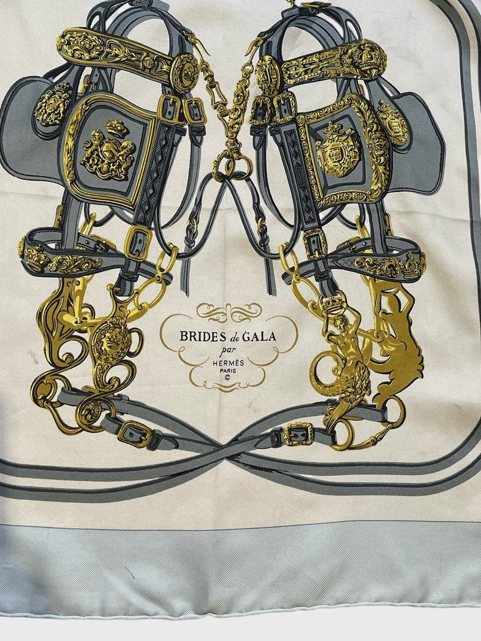Foulard Hermès Brides de Gala bleu
