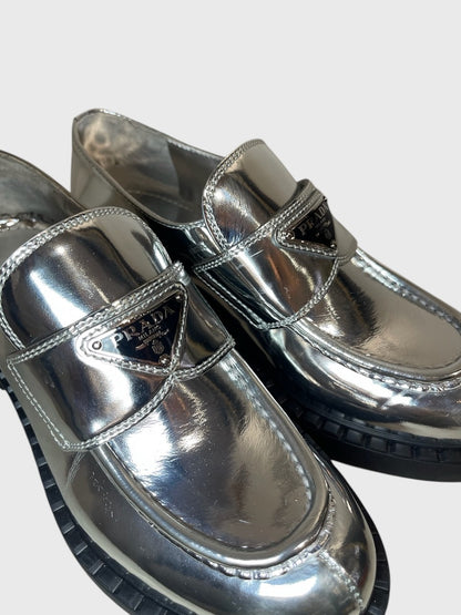 Derbies Prada argents T.35,5