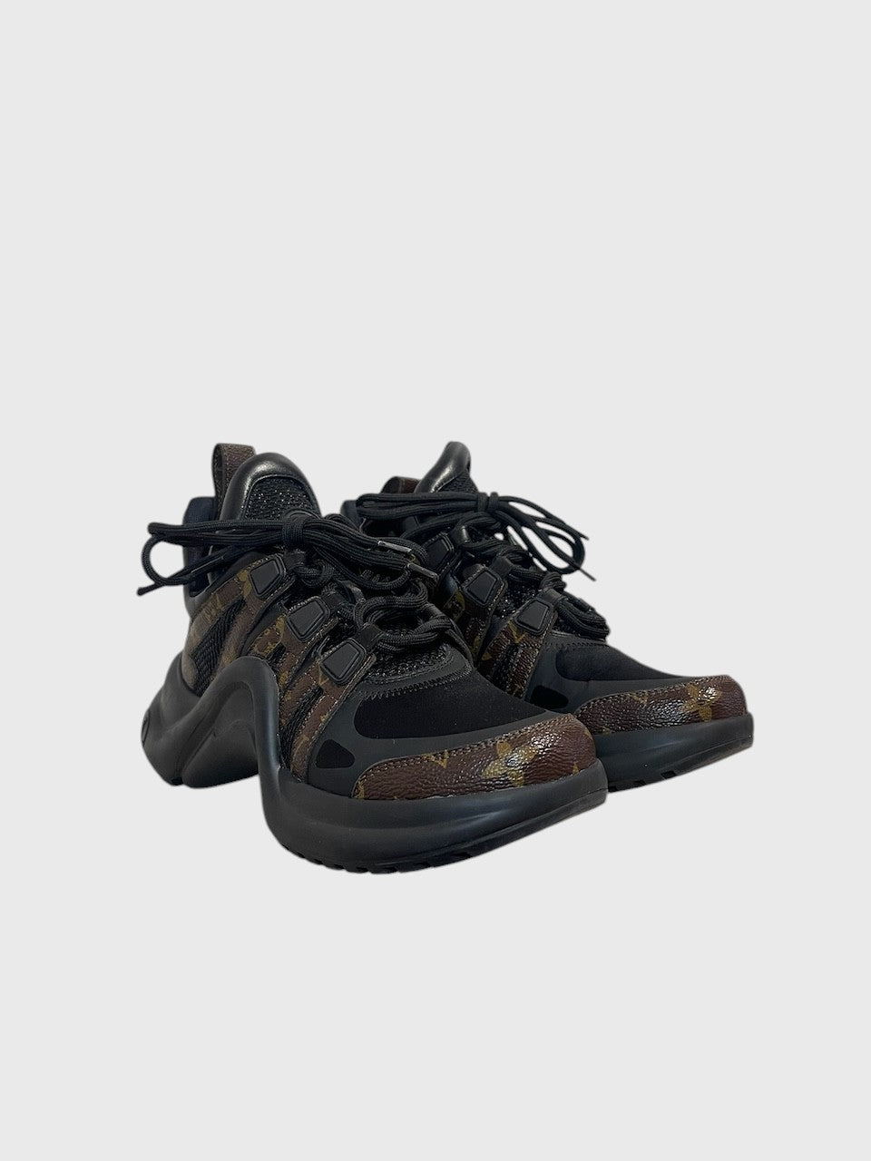 Baskets Louis Vuitton Archlight T.36,5