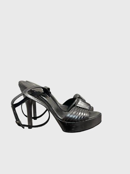 Sandales Valentino argentées T.37