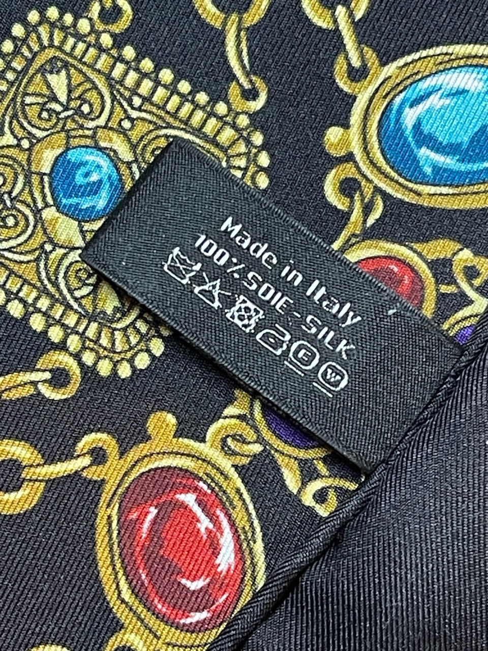 Foulard Chanel noir