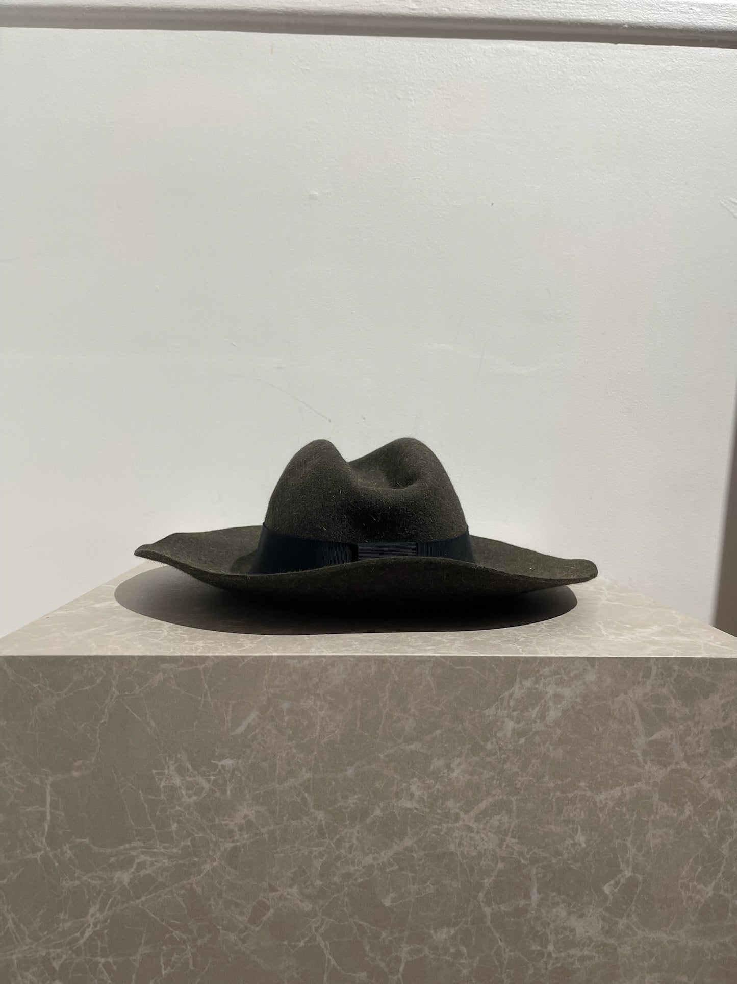 Chapeau Maison Michel kaki T.M
