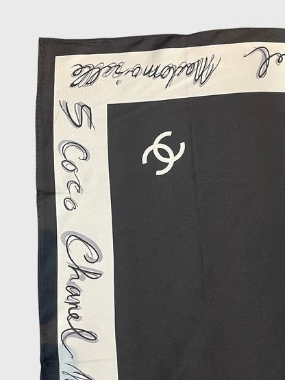 Foulard Chanel Coco 5 noir