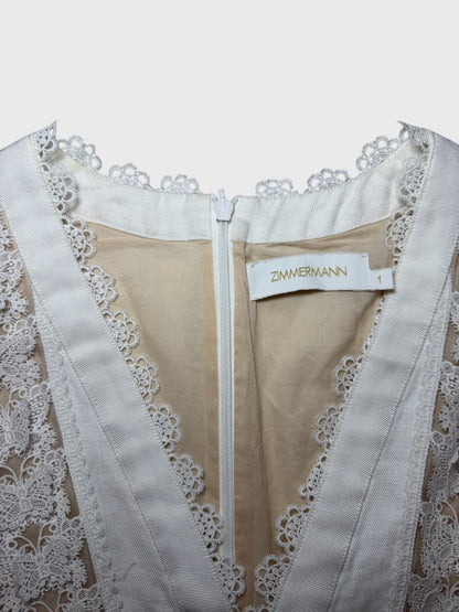 Robe Zimmermann blanche T.1