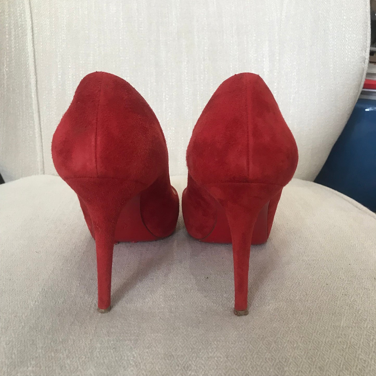 Escarpins Christian Louboutin rouge T.38,5