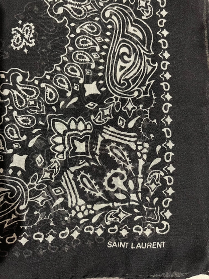 Foulard Saint Laurent noir