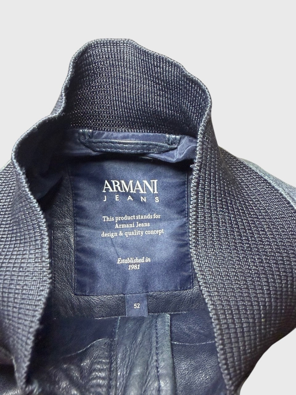 Blouson Armani bleu marine T.52