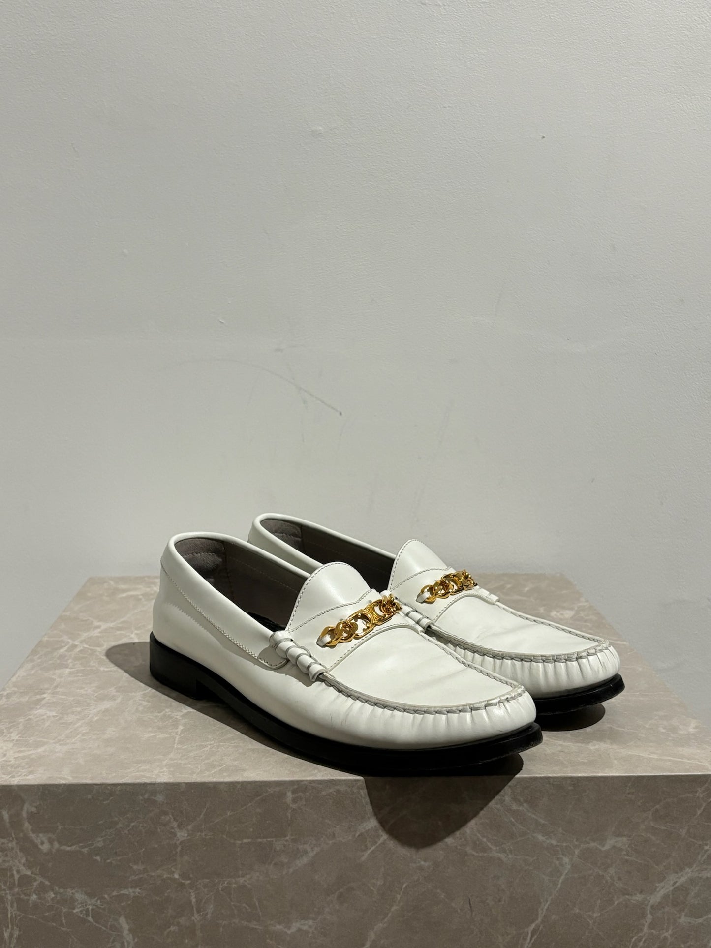 Mocassins Celine Luco blancs T.40