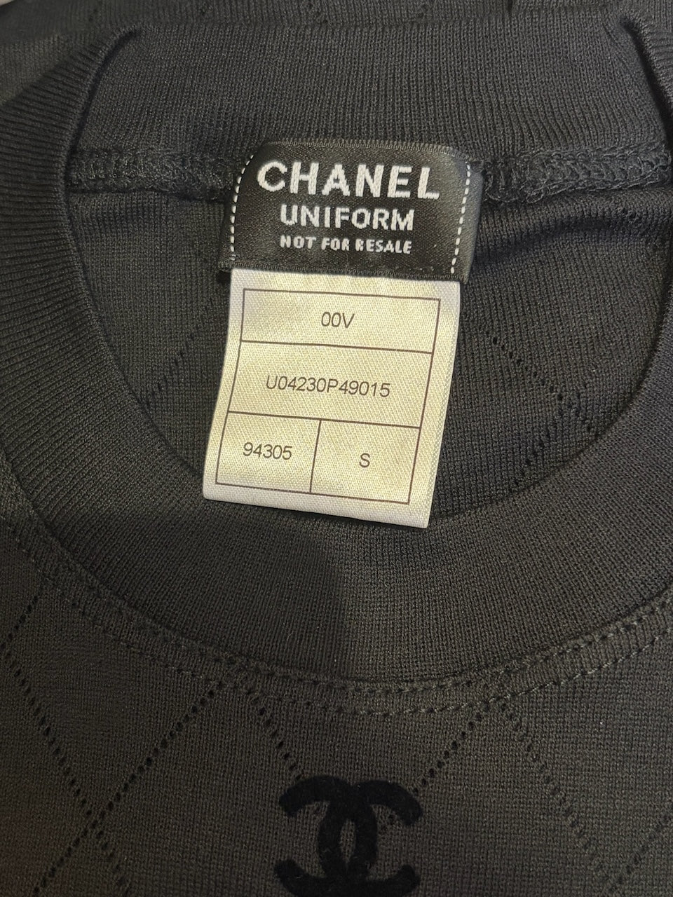 Pull Chanel noir T.S