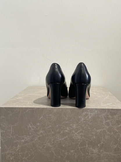 Escarpins Gucci noirs T.37