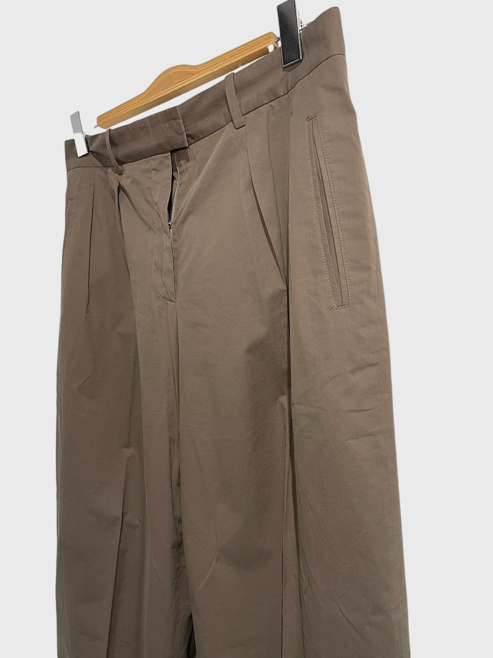Pantalon The Row marron T.38