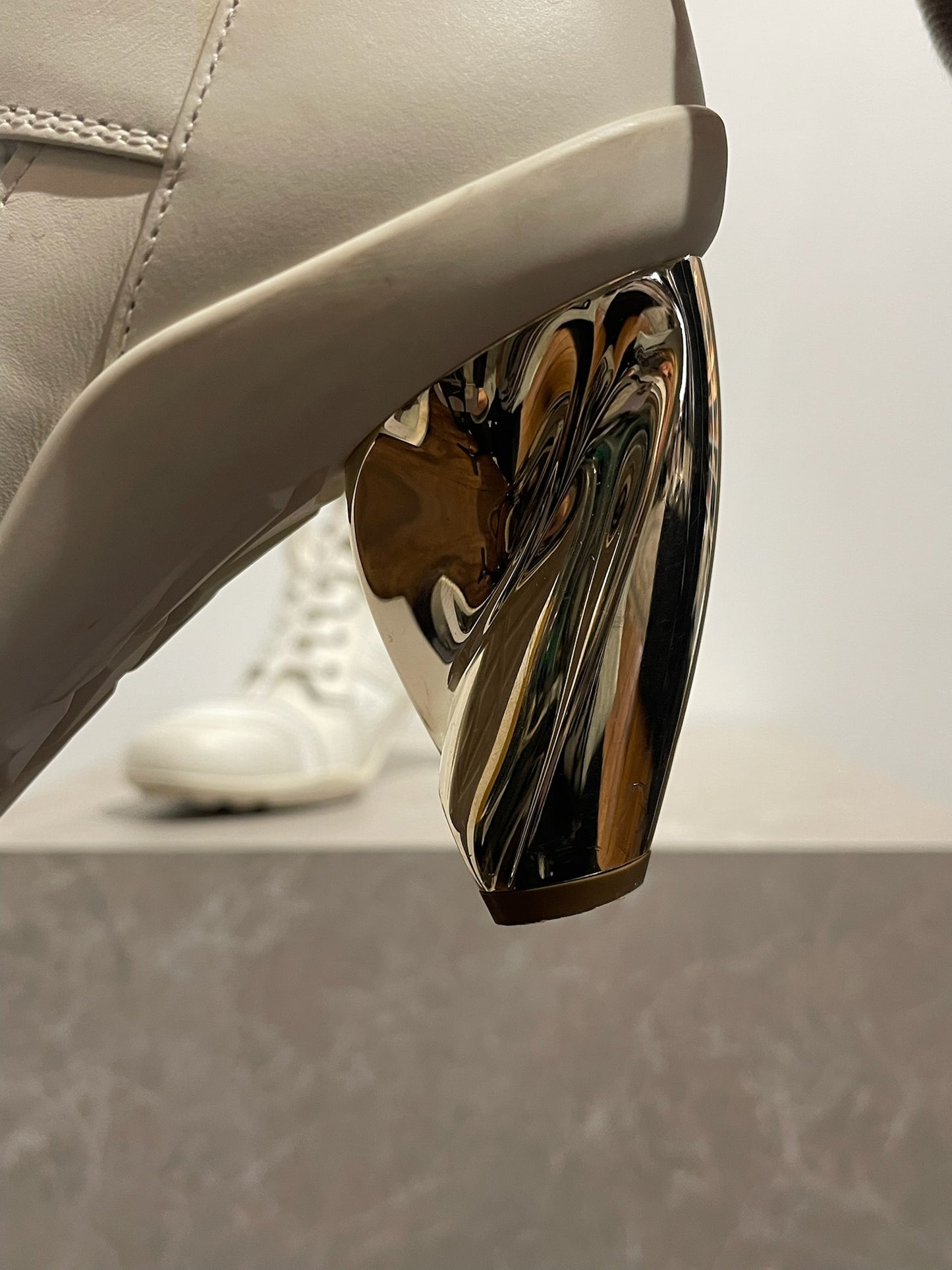 Bottines Dior blanches T.37,5