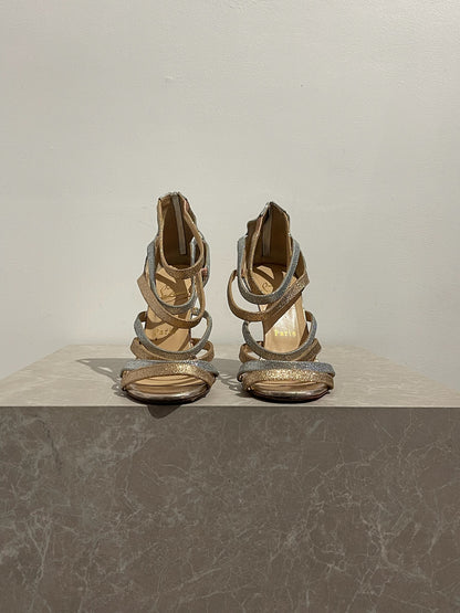 Sandales Christian Louboutin T.37