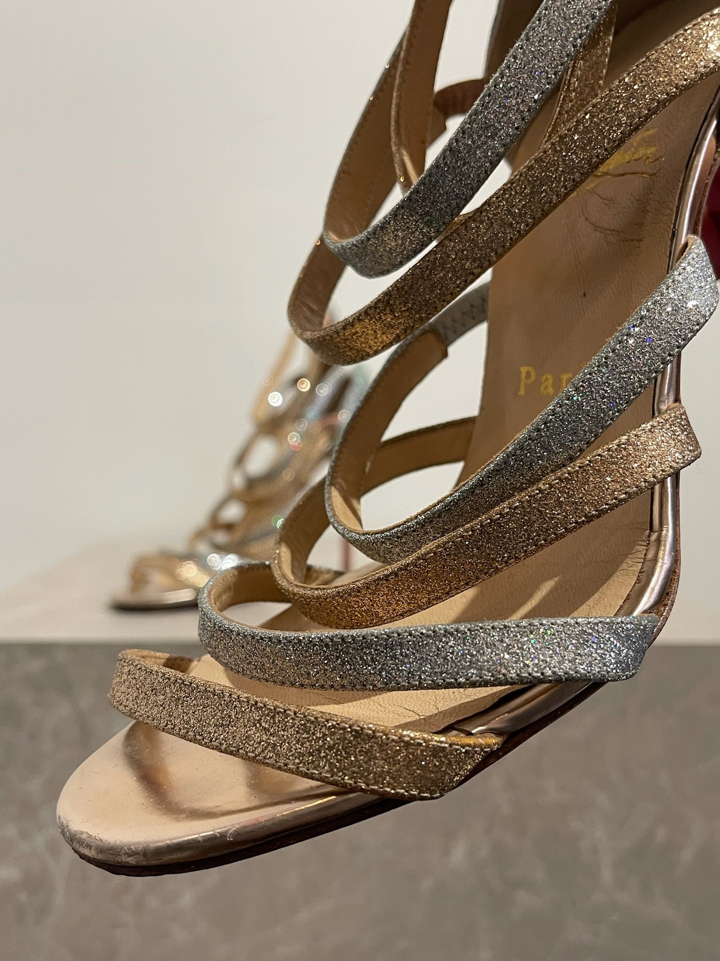 Sandales Christian Louboutin T.37