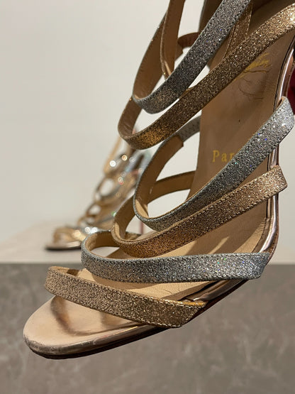 Sandales Christian Louboutin T.37