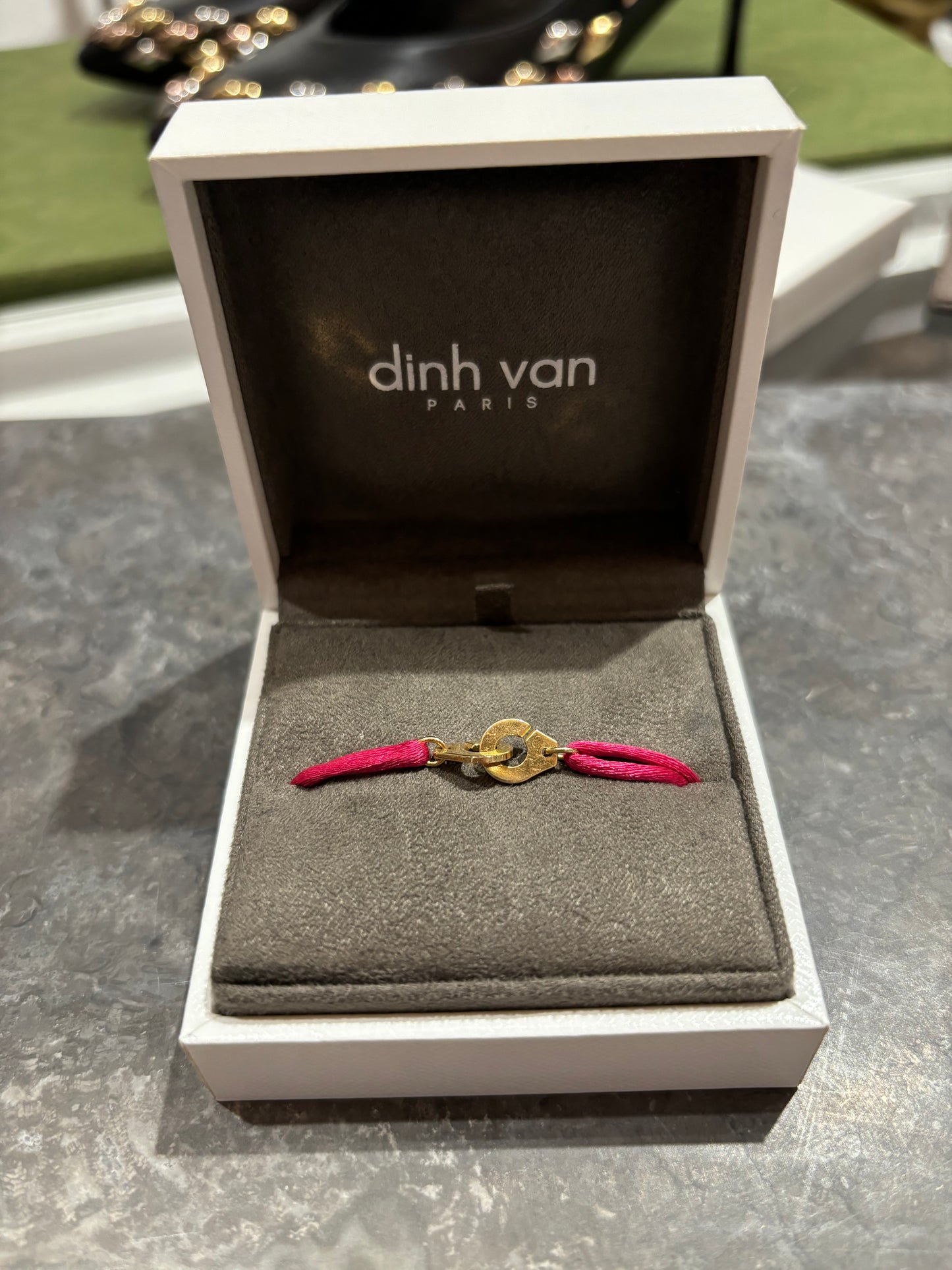 Bracelet Dinh Van Menottes R6,5 or jaune