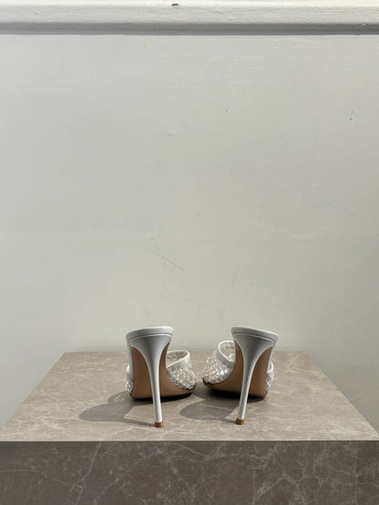 Mules Gianvito Rossi blanches T.38