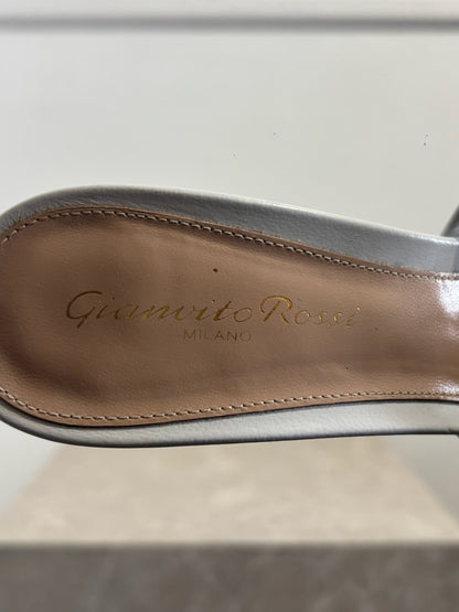 Mules Gianvito Rossi blanches T.38