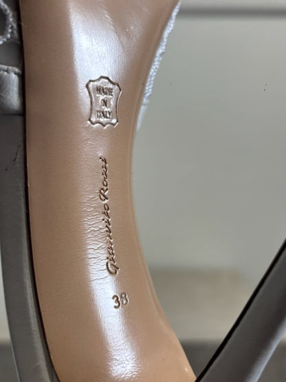 Mules Gianvito Rossi blanches T.38