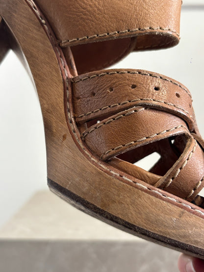 Sandales Chloé camel T.37