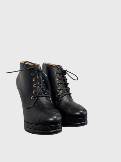 Bottines Chanel noires T.37,5