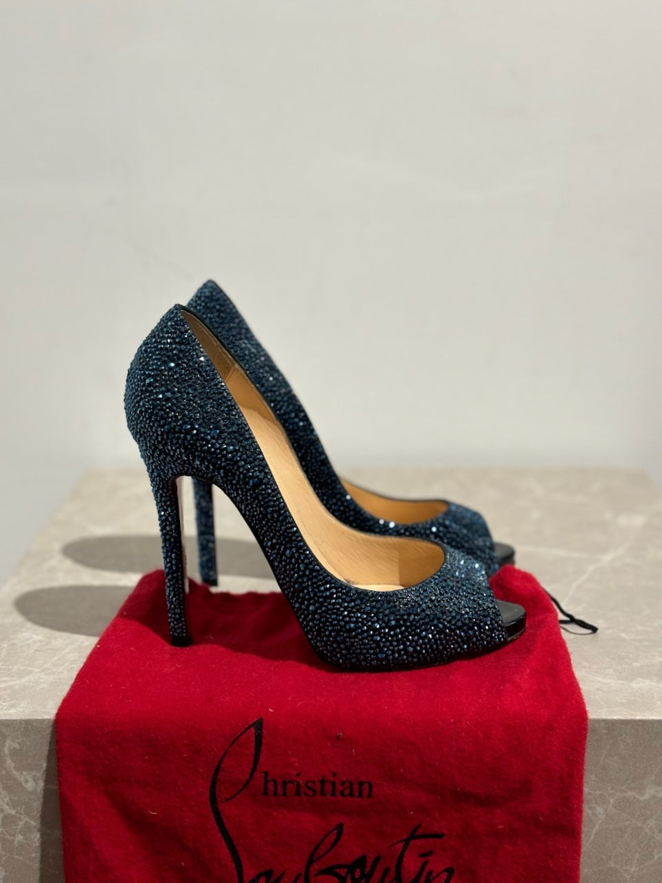 Escarpins Christian Louboutin bleu T.37