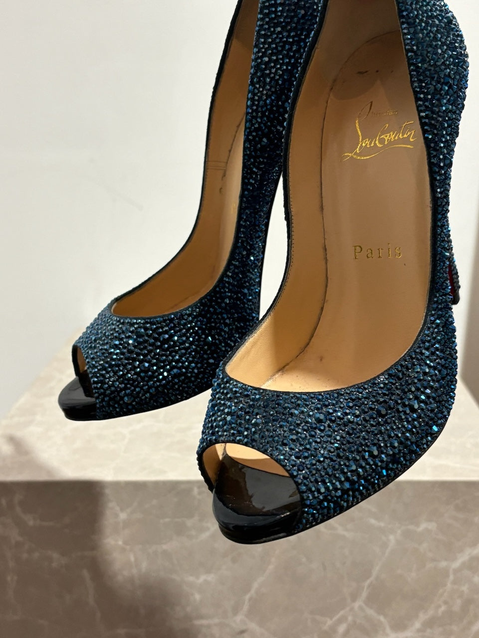 Escarpins Christian Louboutin bleu T.37