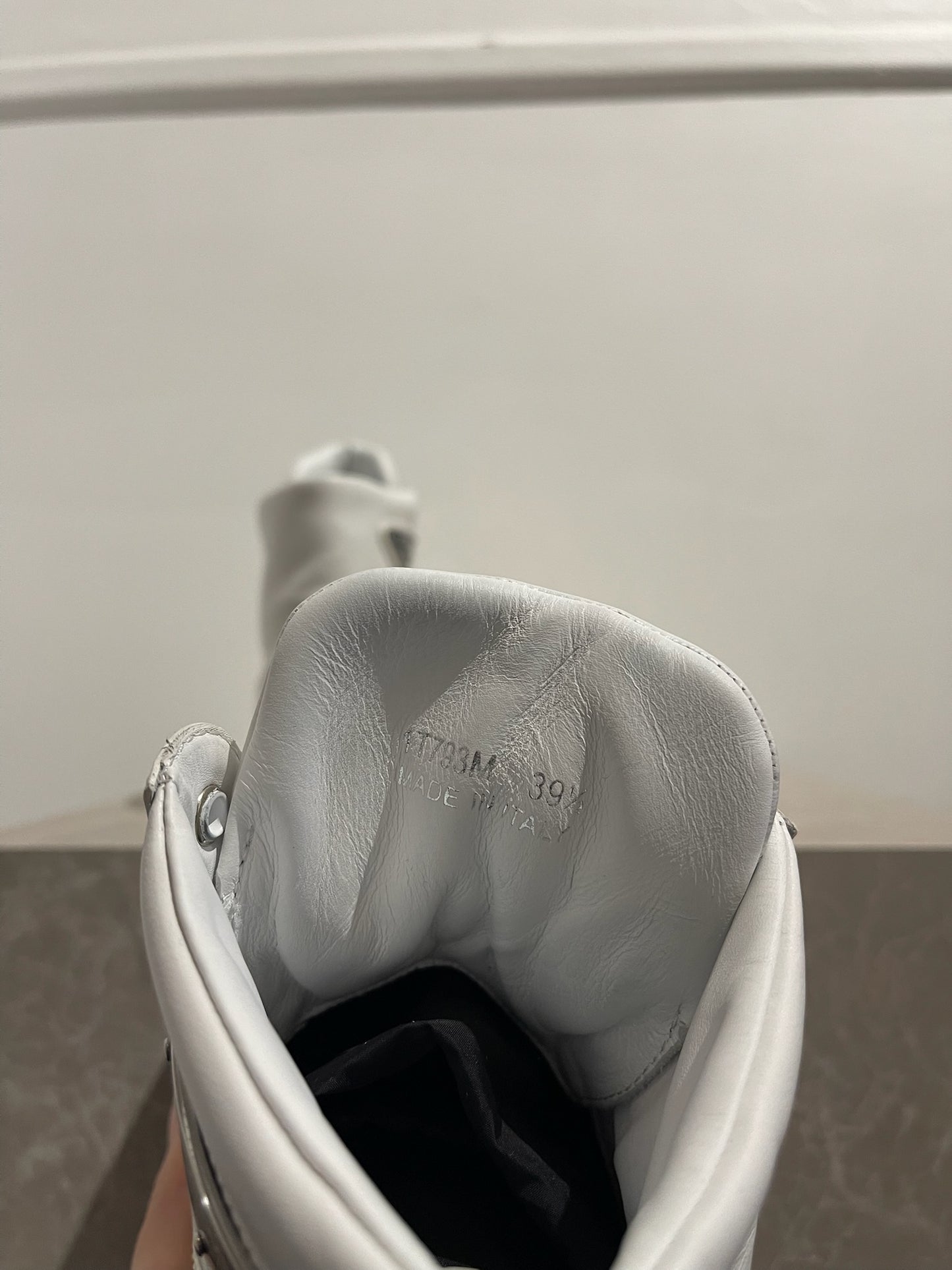 Baskets Prada Downtown T.39,5