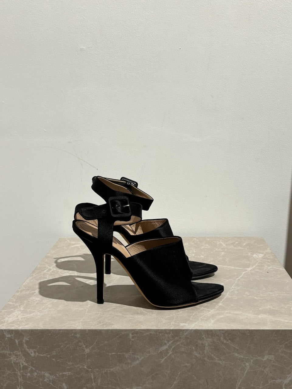 Sandales Celine noires T.37