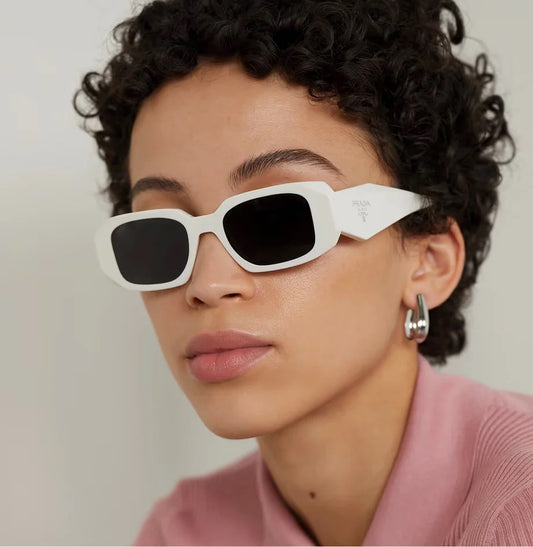 Lunettes de soleil Prada blanches