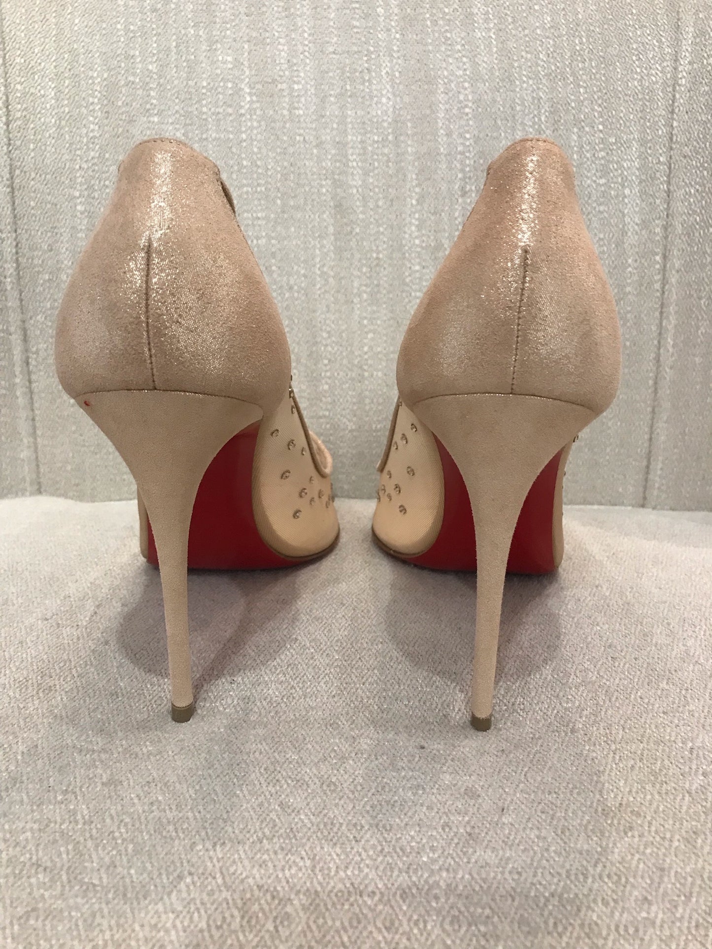 Escarpins Christian Louboutin T.39,5 Neufs