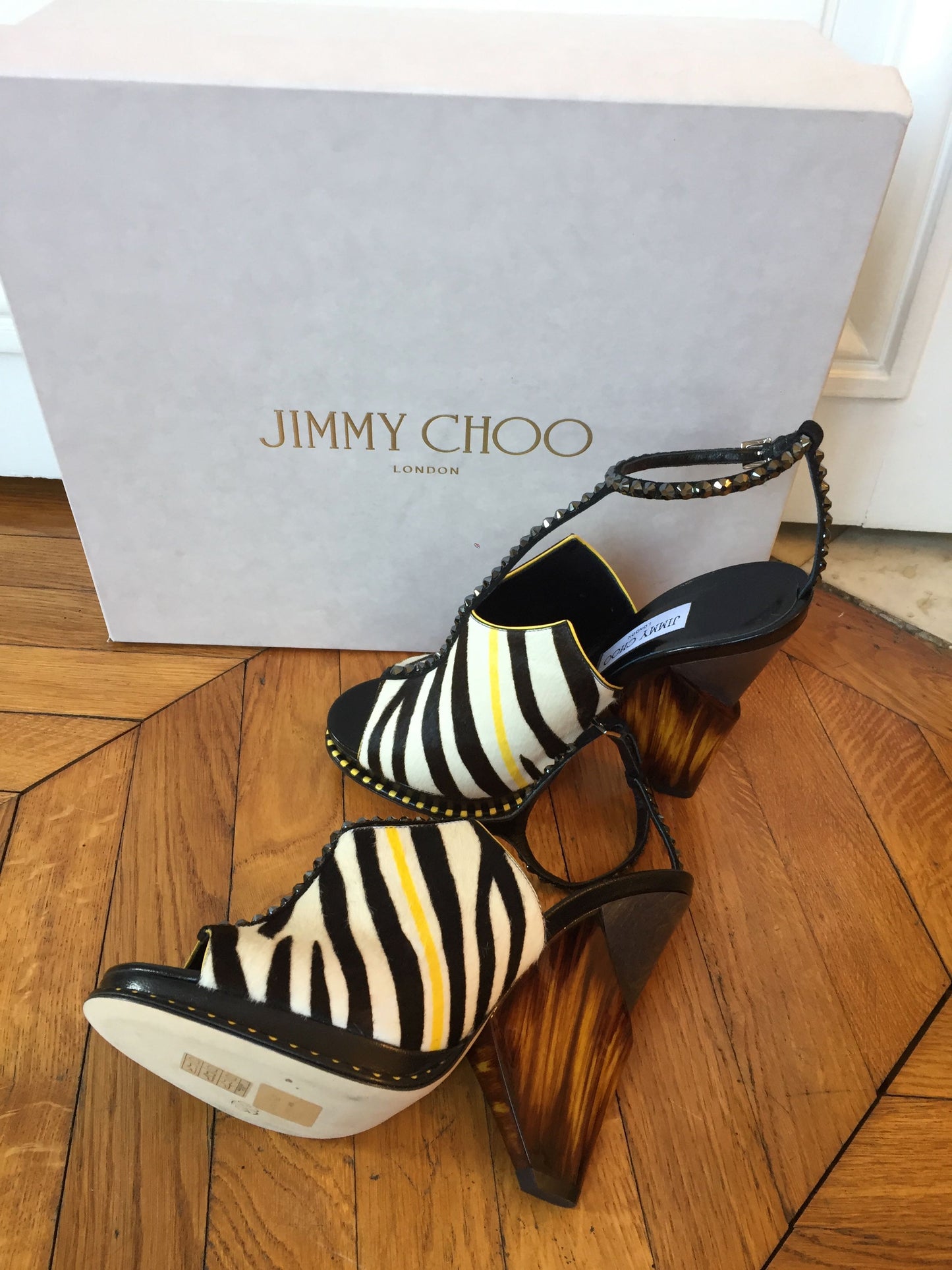 Sandales Jimmy Choo T.39,5 NEUVES