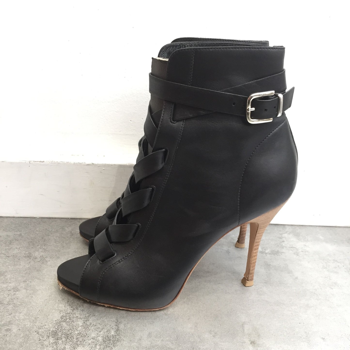 Boots Gianvito Rossi noires T.37