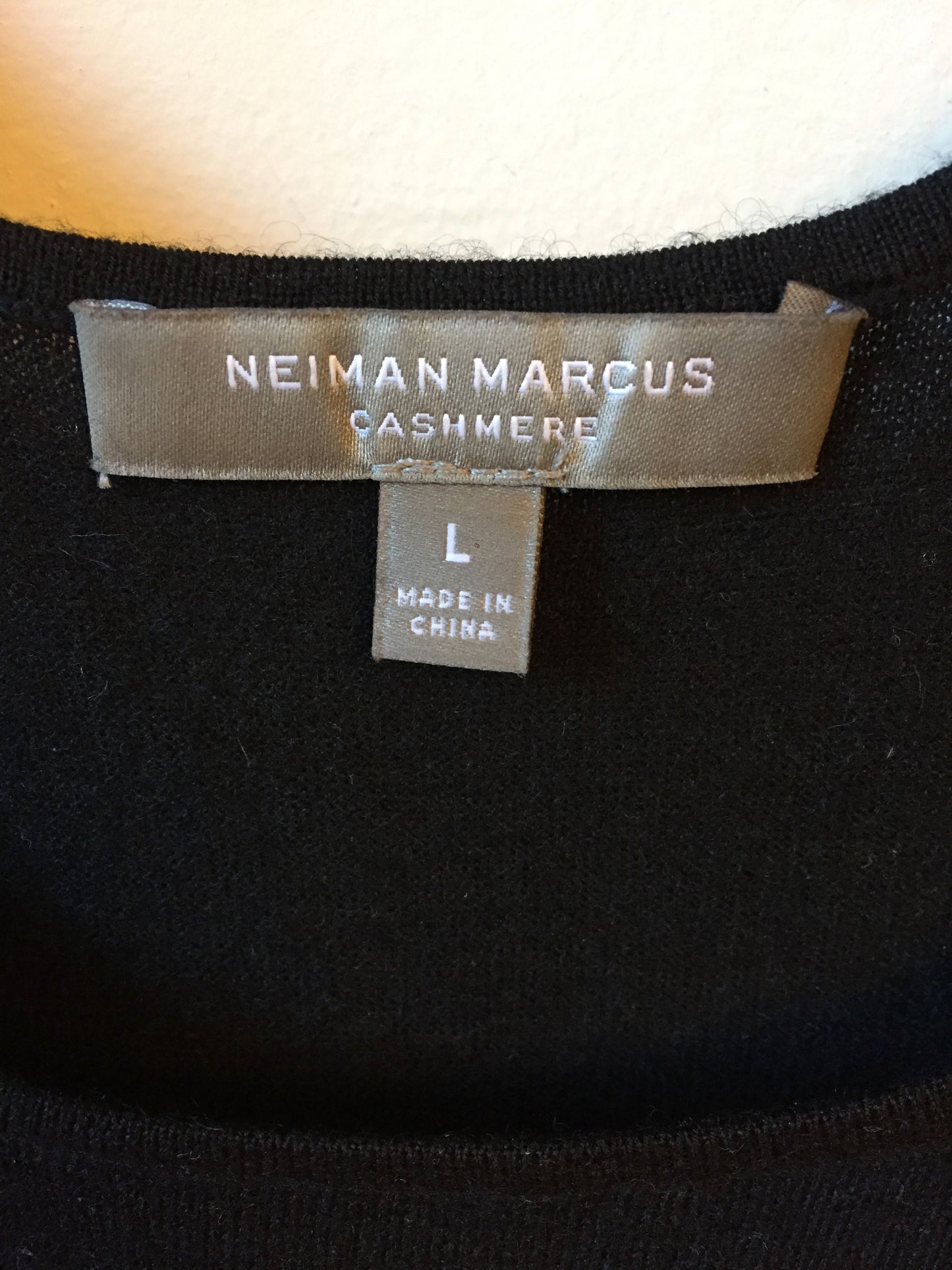 Top Neiman Marcus cachemire T.L