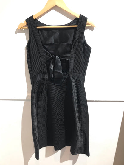 Robe Prada noire T.36
