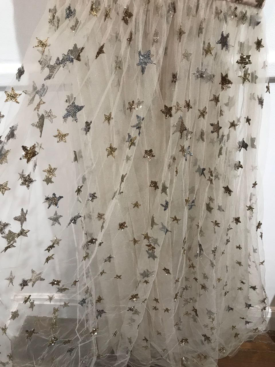 Robe Valentino étoiles T.36