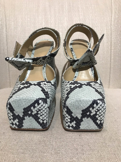 Escarpins Bottega Veneta python T.41