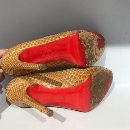 Escarpins Christian Louboutin T.35,5